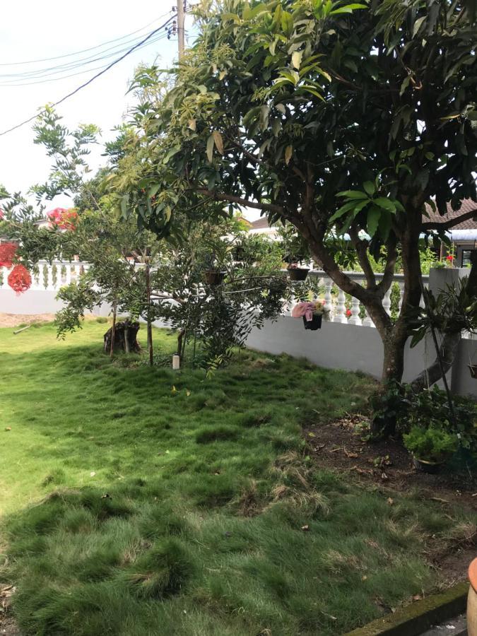 Cozy And Comfortable Homestay In สุไหงซีปุต ภายนอก รูปภาพ